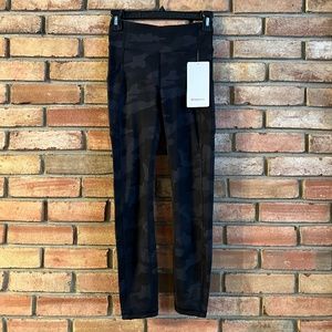 lululemon Invigorate High-Rise Tight 25" in Heritage 365 Camo Deep Coal Multi 4